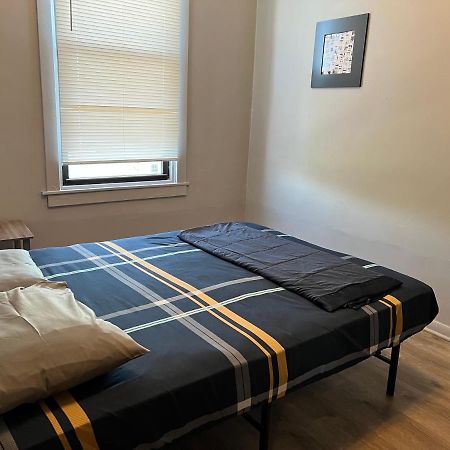 Ethan 3 Rooms Chicago Exterior photo